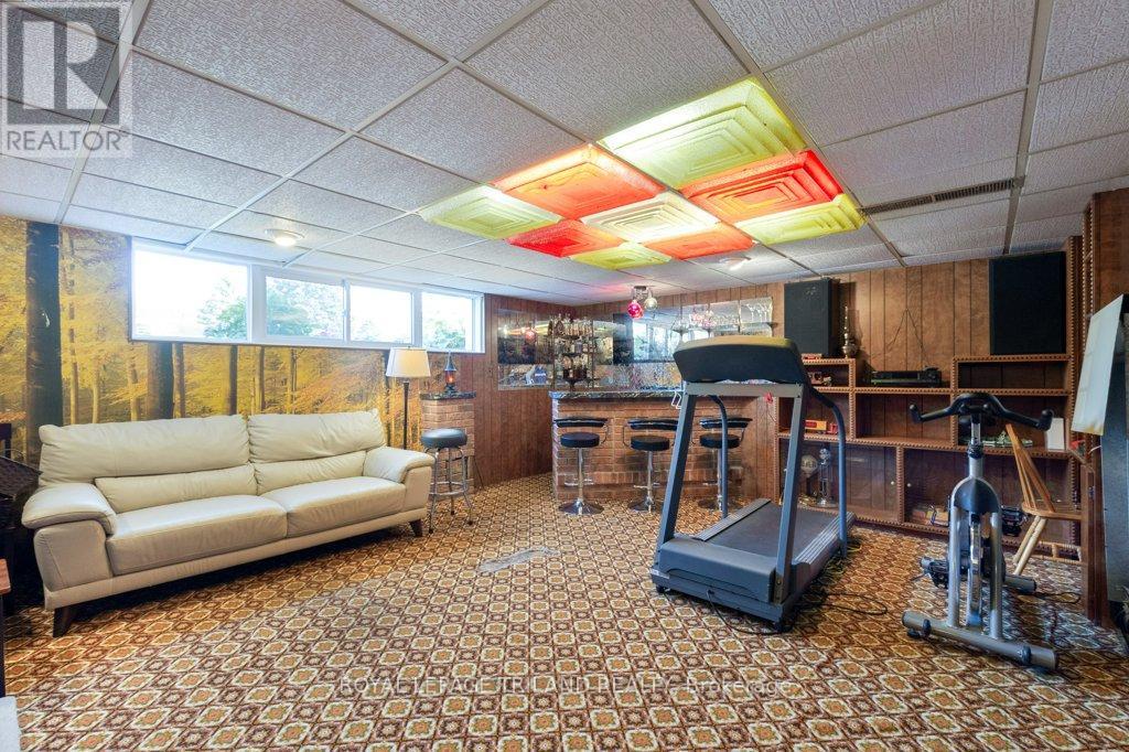 59 Confederation Drive, St. Thomas, Ontario  N5P 3P3 - Photo 25 - X12482956