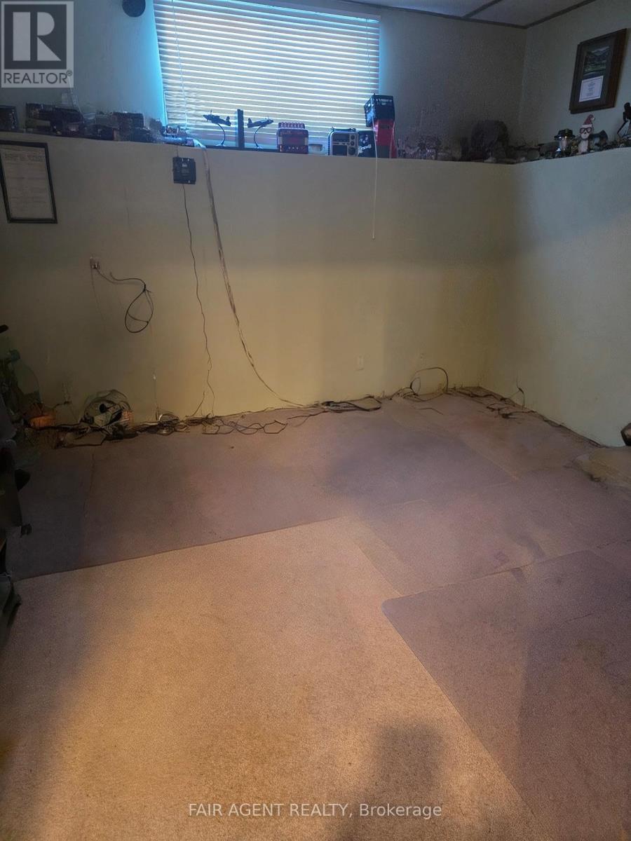 261 Trillium Circle, Alfred And Plantagenet, Ontario  K0A 3K0 - Photo 16 - X12482963