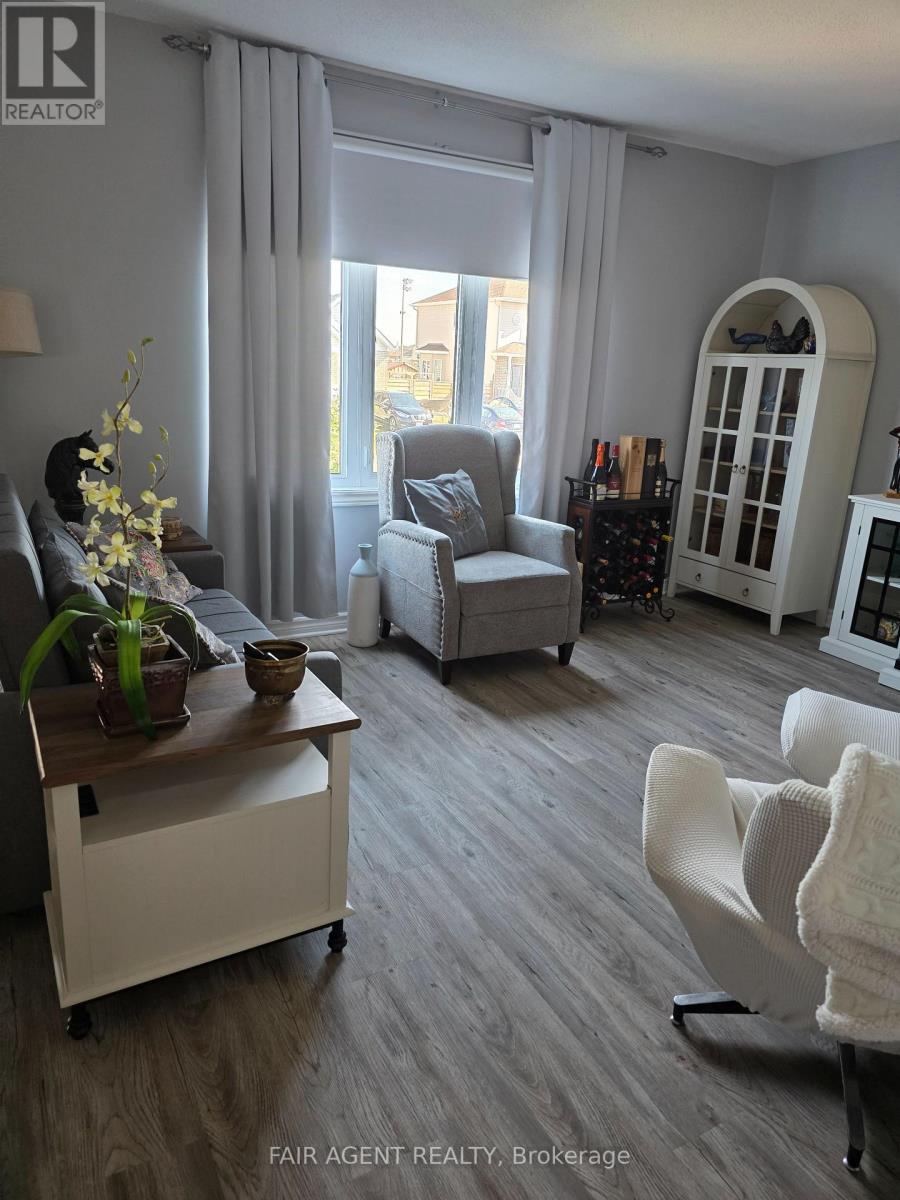 261 Trillium Circle, Alfred And Plantagenet, Ontario  K0A 3K0 - Photo 4 - X12482963