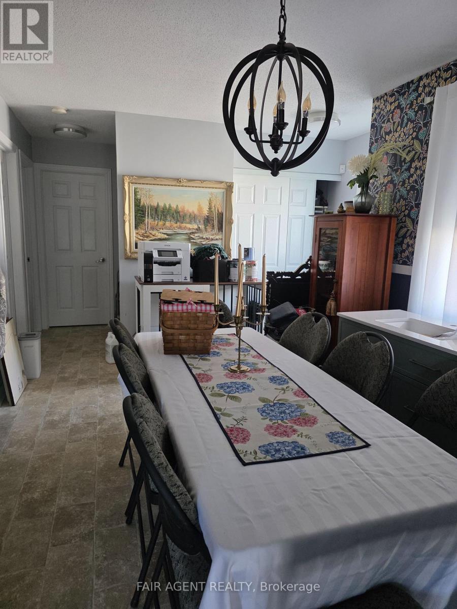 261 Trillium Circle, Alfred And Plantagenet, Ontario  K0A 3K0 - Photo 6 - X12482963