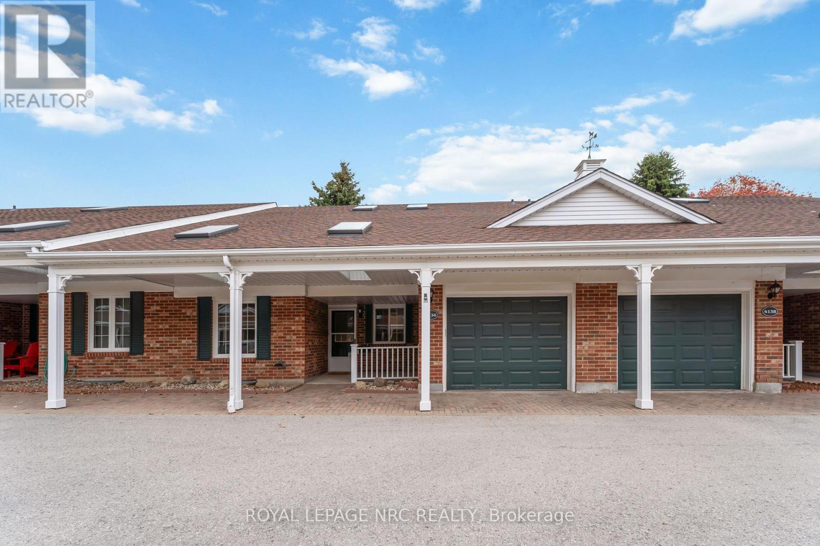 4 - 4136 Black Walnut Court, Lincoln, Ontario  L0R 2C0 - Photo 1 - X12482961