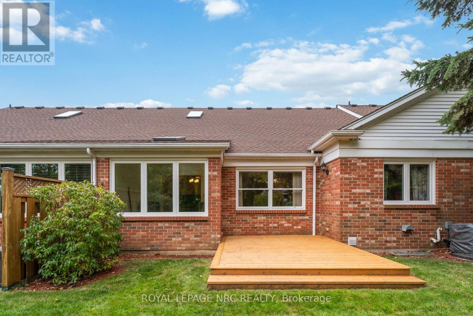 4 - 4136 Black Walnut Court, Lincoln (Lincoln-Jordan/vineland), Ontario  L0R 2C0 - Photo 21 - X12482961