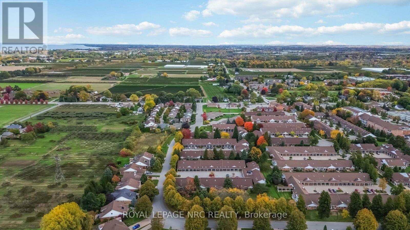 4 - 4136 Black Walnut Court, Lincoln (Lincoln-Jordan/vineland), Ontario  L0R 2C0 - Photo 37 - X12482961