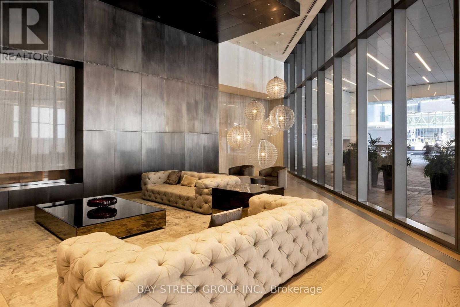 3809 - 100 Harbour Street, Toronto, Ontario  M5J 0B5 - Photo 39 - C12482957