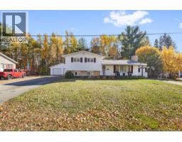 12 Springvale Avenue, chatham, New Brunswick