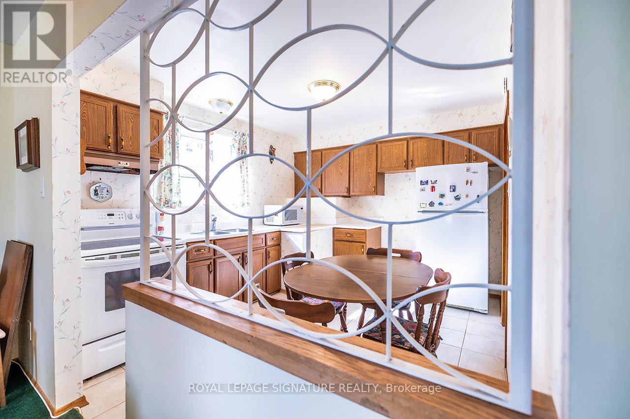 156 Catalina Drive, Toronto, Ontario  M1E 1B4 - Photo 9 - E12482980