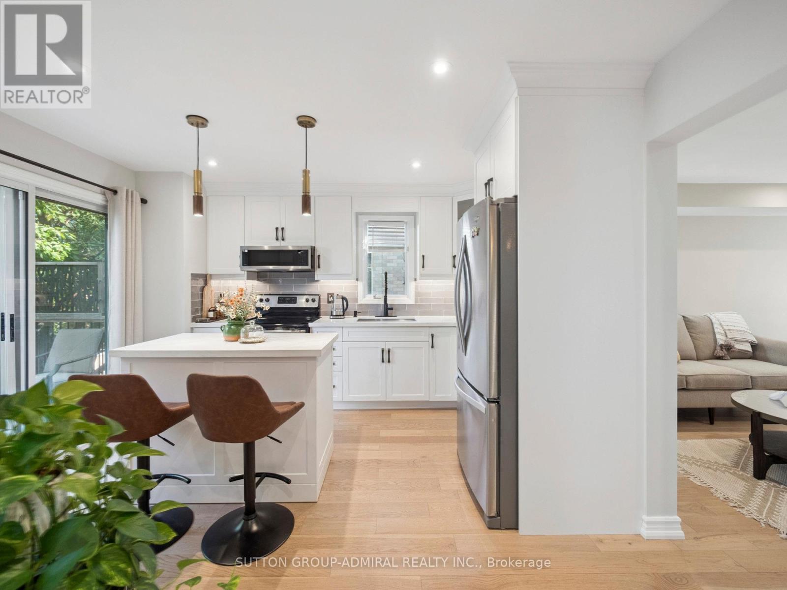 24 Dawlish Avenue, Aurora, Ontario  L4G 6R5 - Photo 17 - N12482959