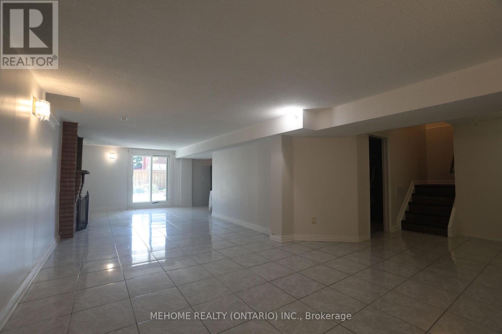 70 Governor Crescent, Vaughan, Ontario  L4L 5G7 - Photo 28 - N12482977