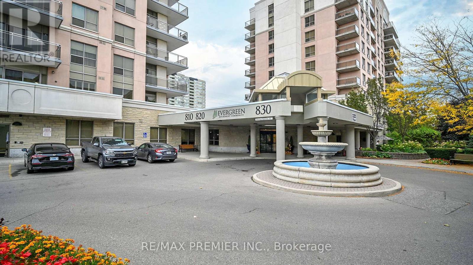 204 - 810 Scollard Court, Mississauga, Ontario  L5V 0A4 - Photo 2 - W12482970