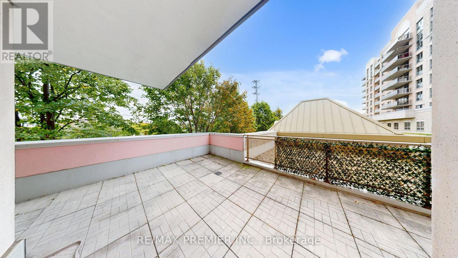 204 - 810 Scollard Court, Mississauga, Ontario  L5V 0A4 - Photo 26 - W12482970