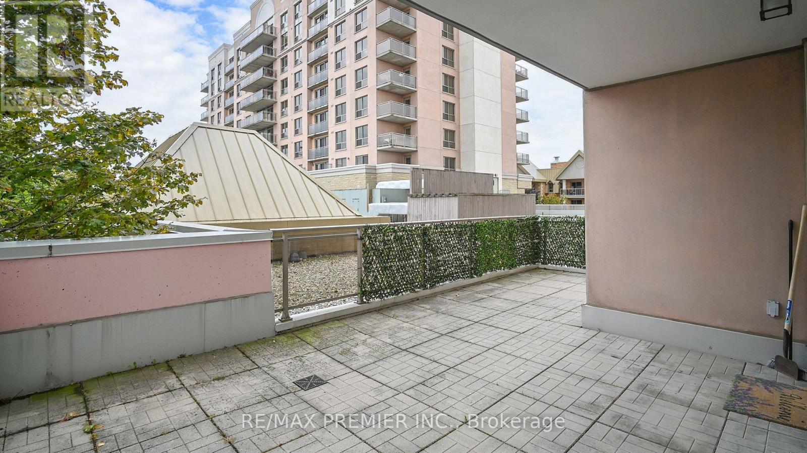 204 - 810 Scollard Court, Mississauga, Ontario  L5V 0A4 - Photo 28 - W12482970