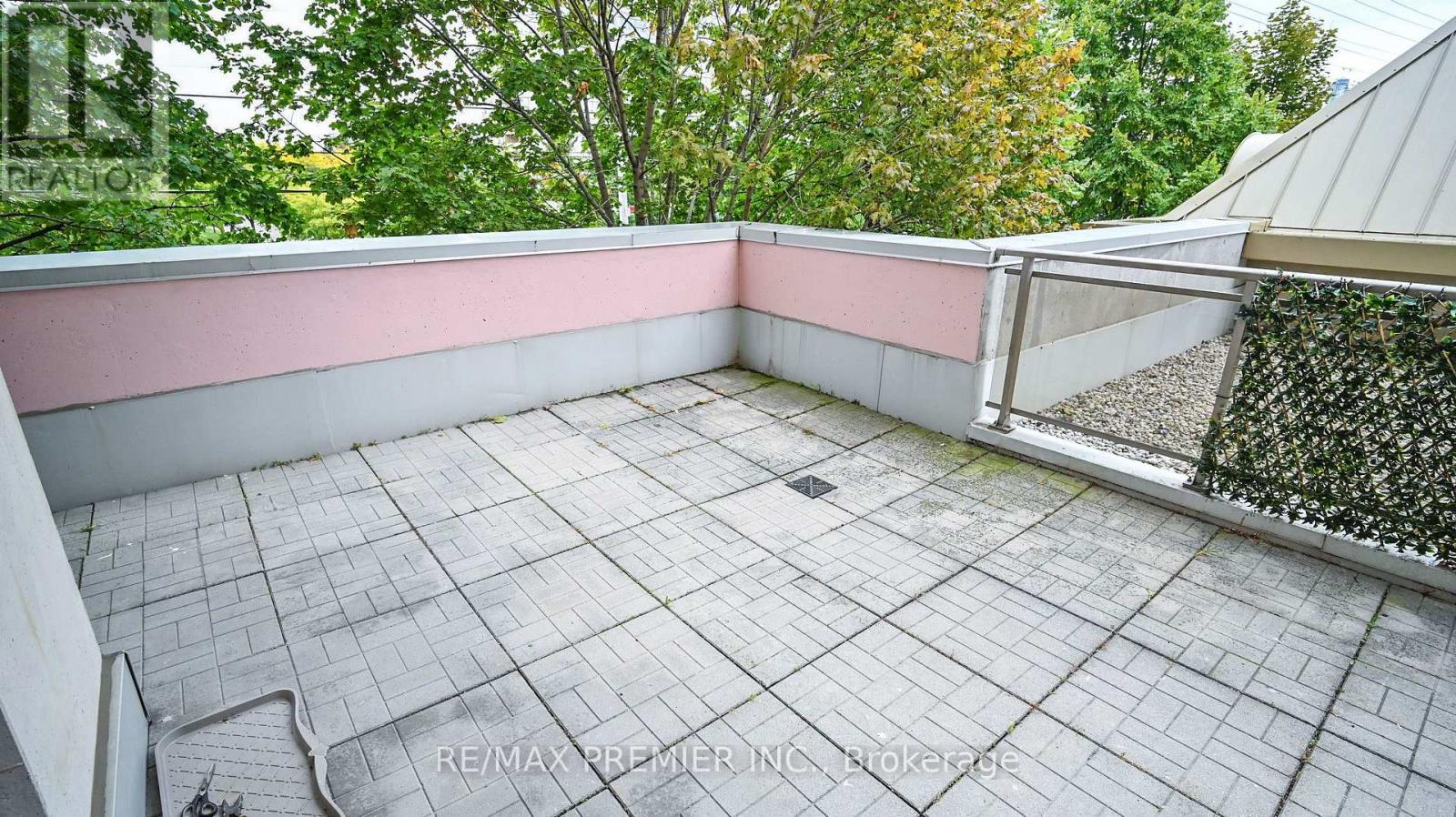 204 - 810 Scollard Court, Mississauga, Ontario  L5V 0A4 - Photo 29 - W12482970