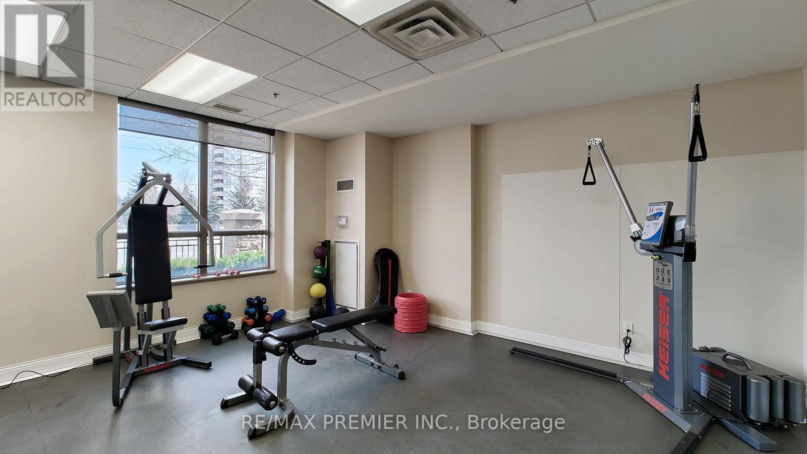 204 - 810 Scollard Court, Mississauga, Ontario  L5V 0A4 - Photo 32 - W12482970