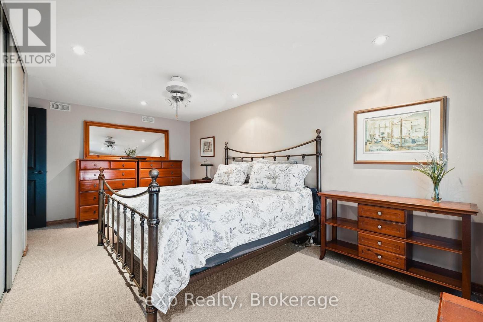 236 Main Street E, Southgate, Ontario  N0C 1B0 - Photo 30 - X12482990