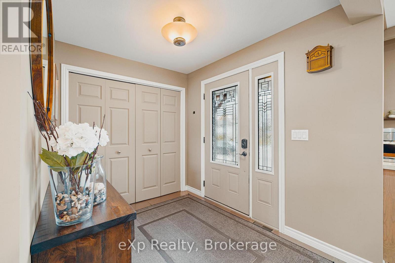 236 Main Street E, Southgate, Ontario  N0C 1B0 - Photo 4 - X12482990