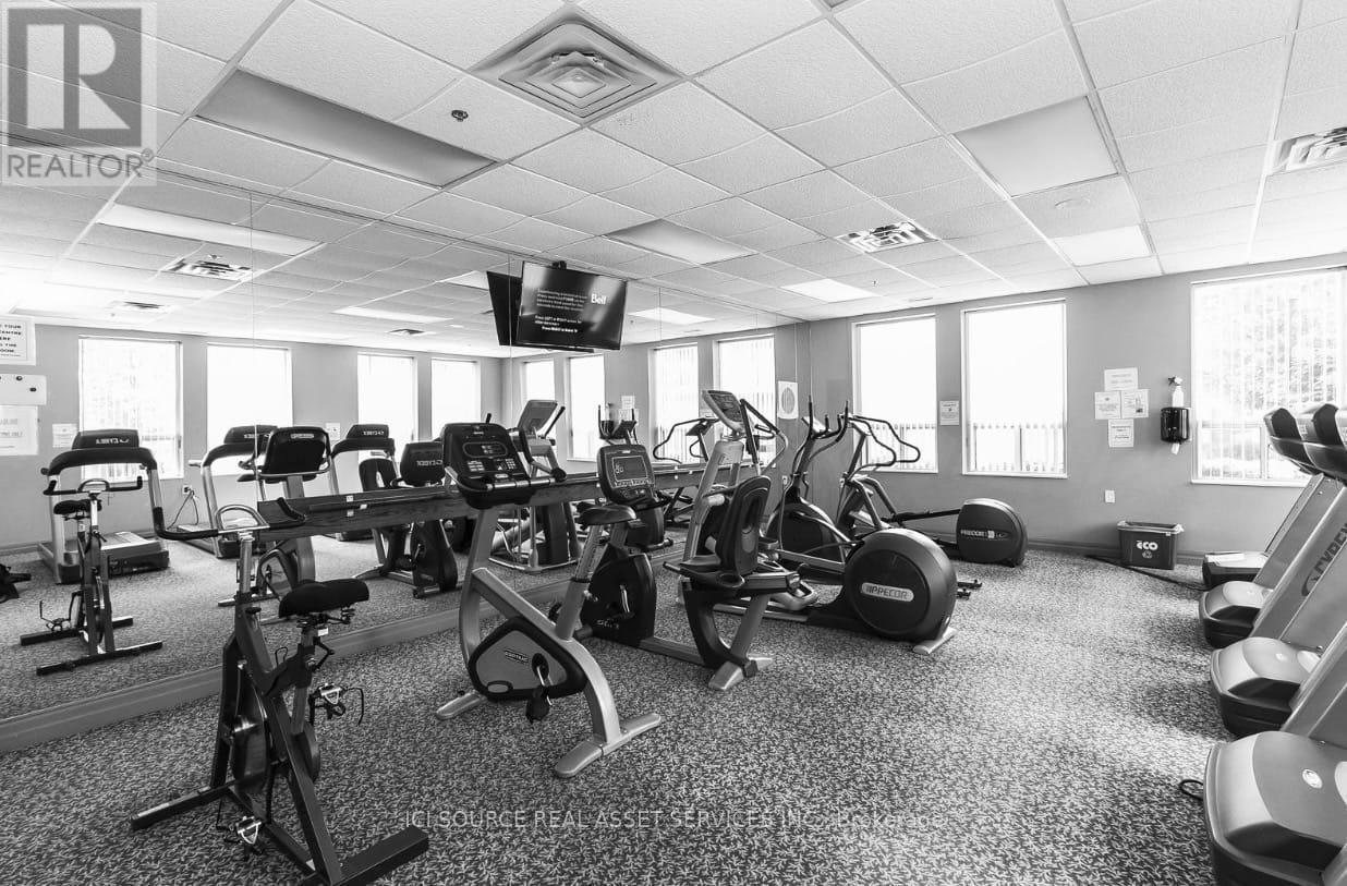1809 - 4900 Glen Erin Drive, Mississauga, Ontario  L5M 7S2 - Photo 6 - W12482981