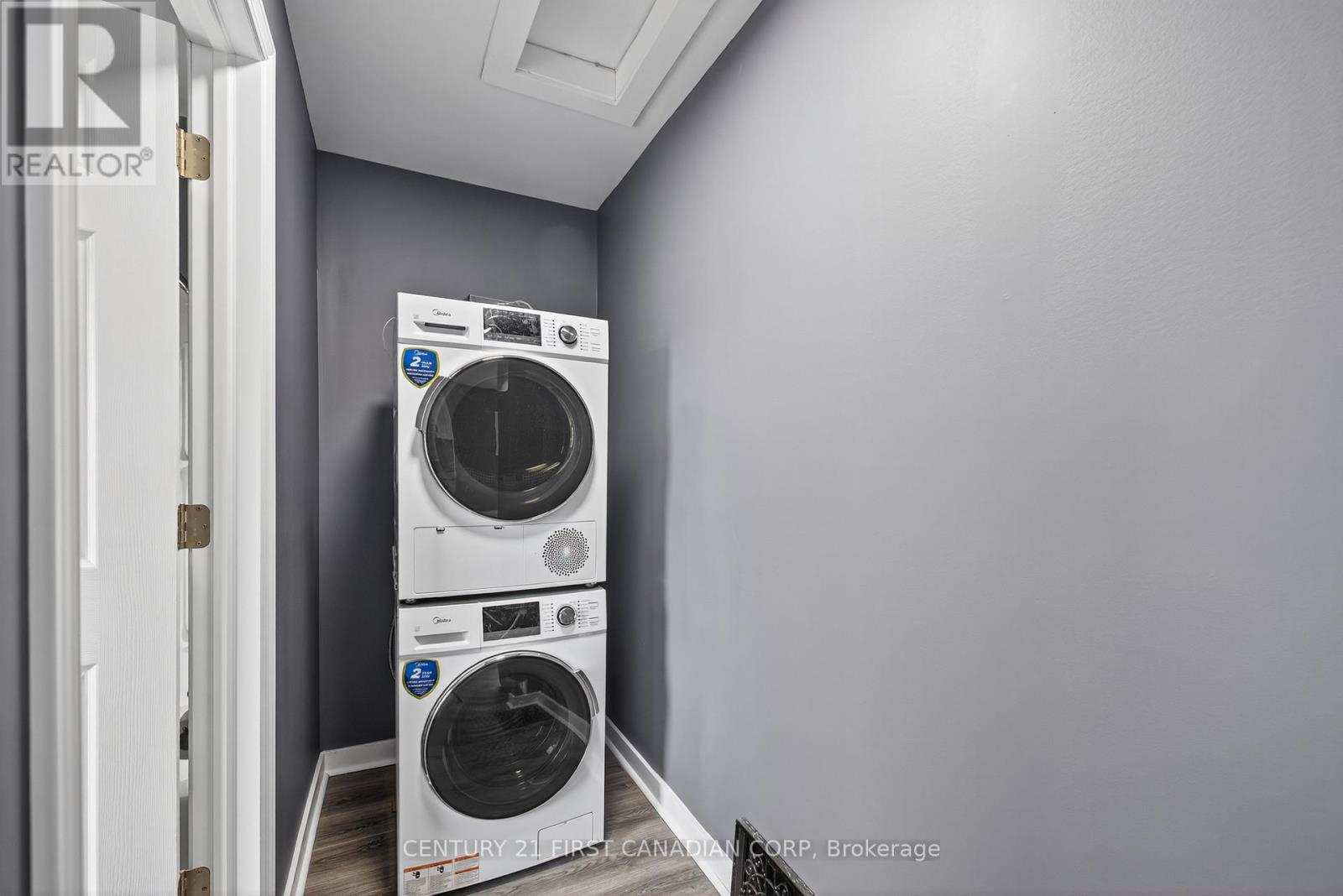 117 Sterling Street, London East (East C), Ontario  N5Y 1Y9 - Photo 10 - X12482979