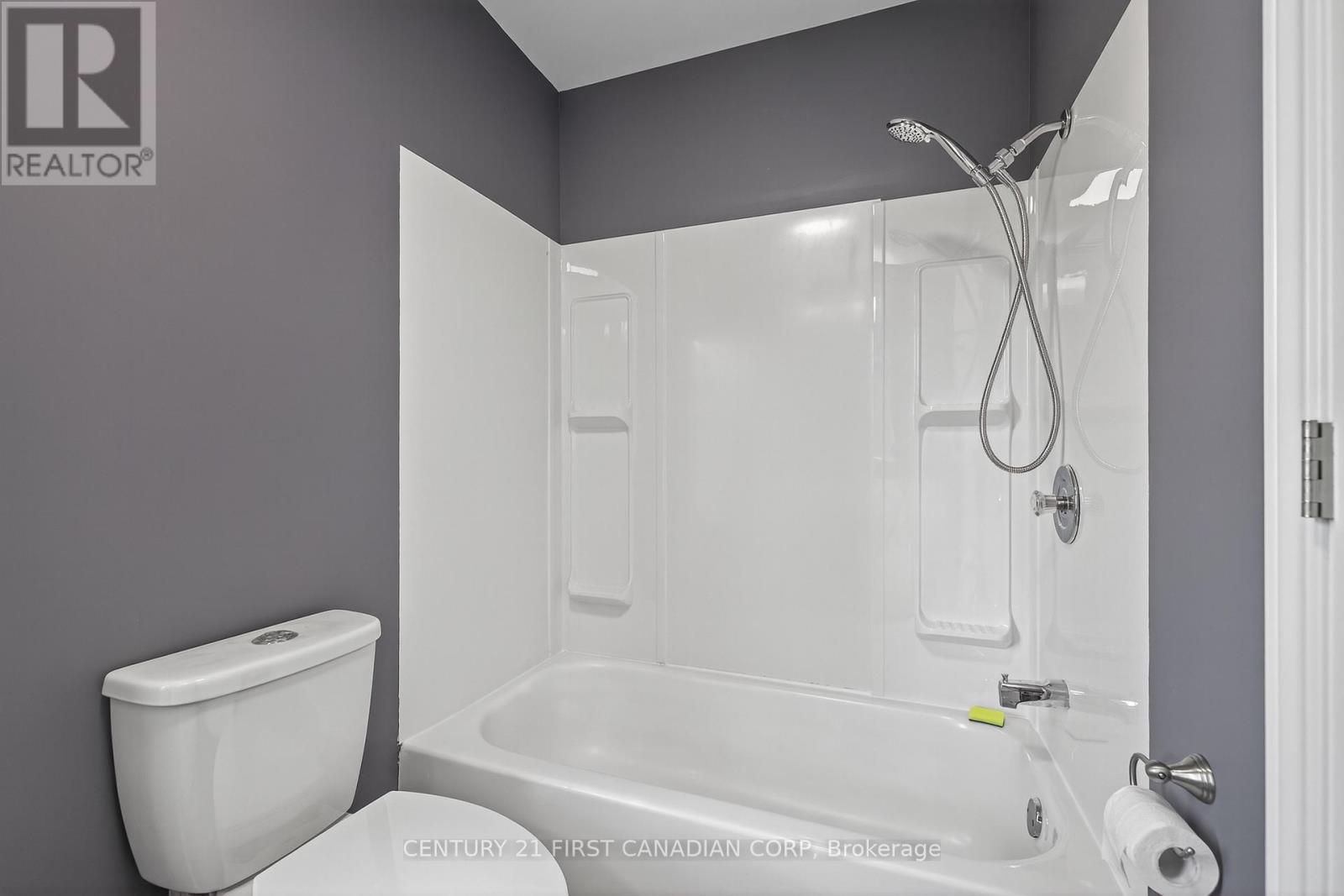 117 Sterling Street, London East (East C), Ontario  N5Y 1Y9 - Photo 14 - X12482979