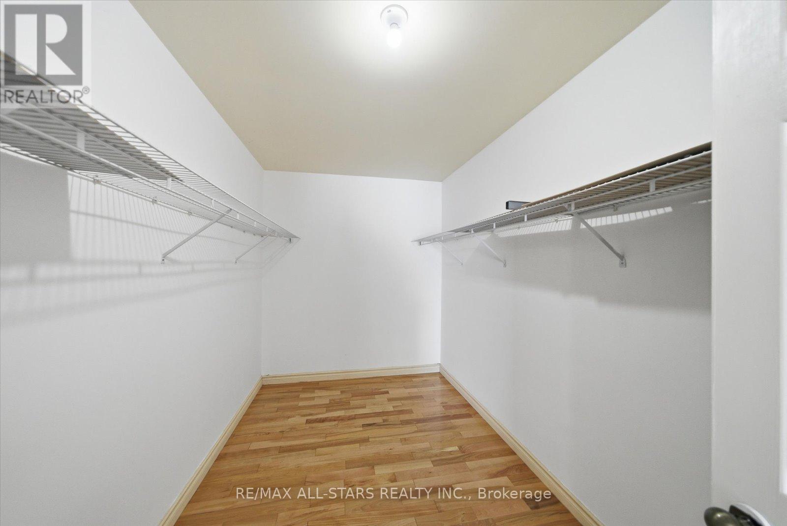 Upper Level - 2999 Lakeside Drive, Severn (Washago), Ontario  L3V 6H3 - Photo 23 - S12424328