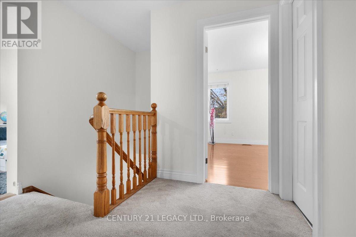 3 Nelson Avenue, Kitchener, Ontario  N2K 1C7 - Photo 15 - X12466211