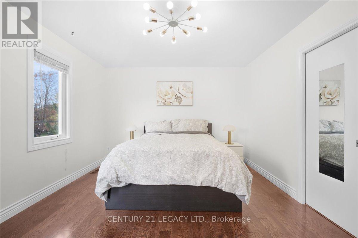 3 Nelson Avenue, Kitchener, Ontario  N2K 1C7 - Photo 17 - X12466211