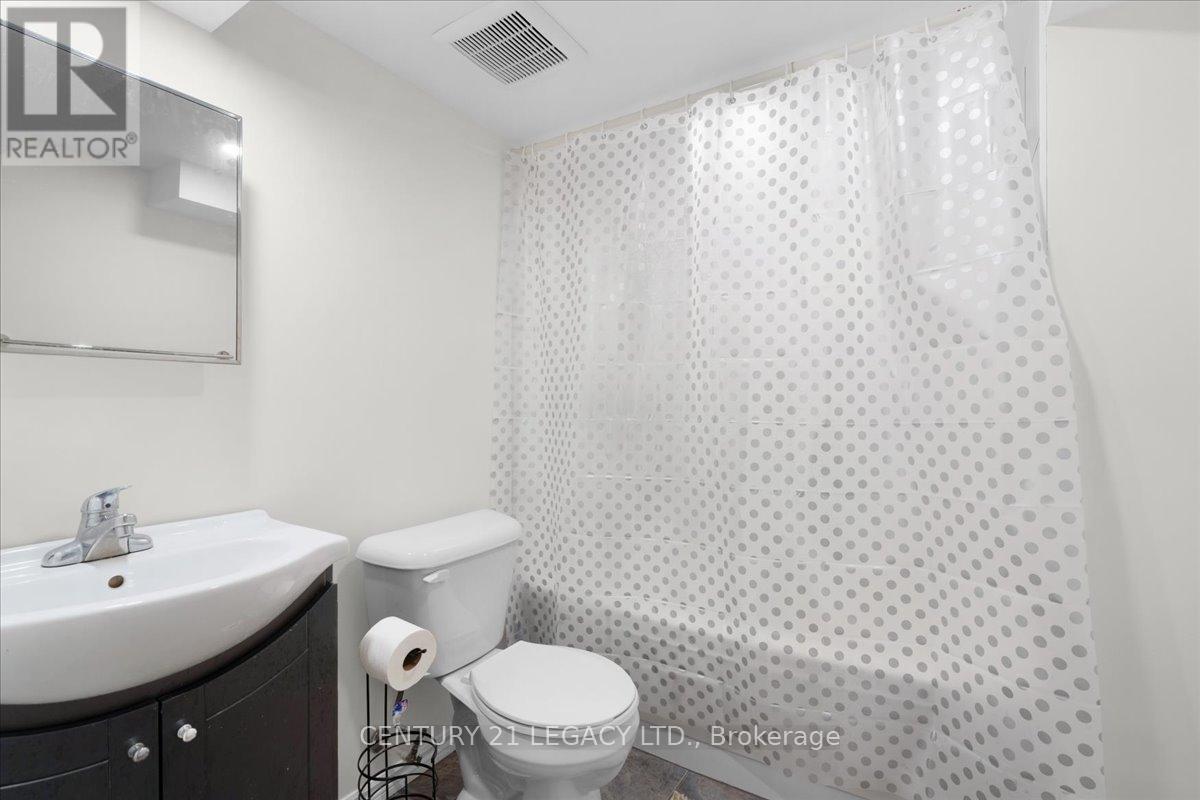 3 Nelson Avenue, Kitchener, Ontario  N2K 1C7 - Photo 28 - X12466211