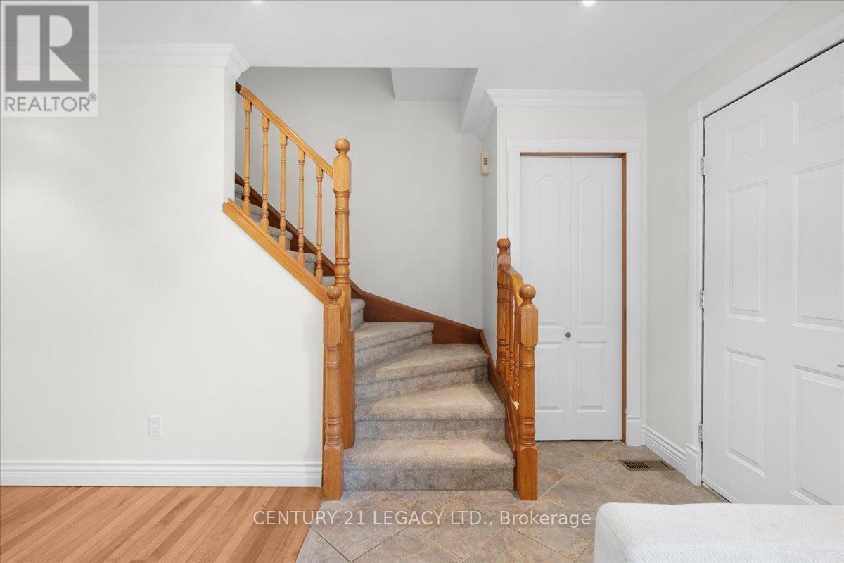 3 Nelson Avenue, Kitchener, Ontario  N2K 1C7 - Photo 14 - X12466211