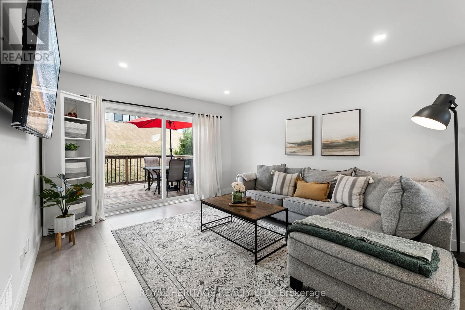 39 Caleb Crescent, Quinte West, Ontario  K0K 2C0 - Photo 4 - X12483010