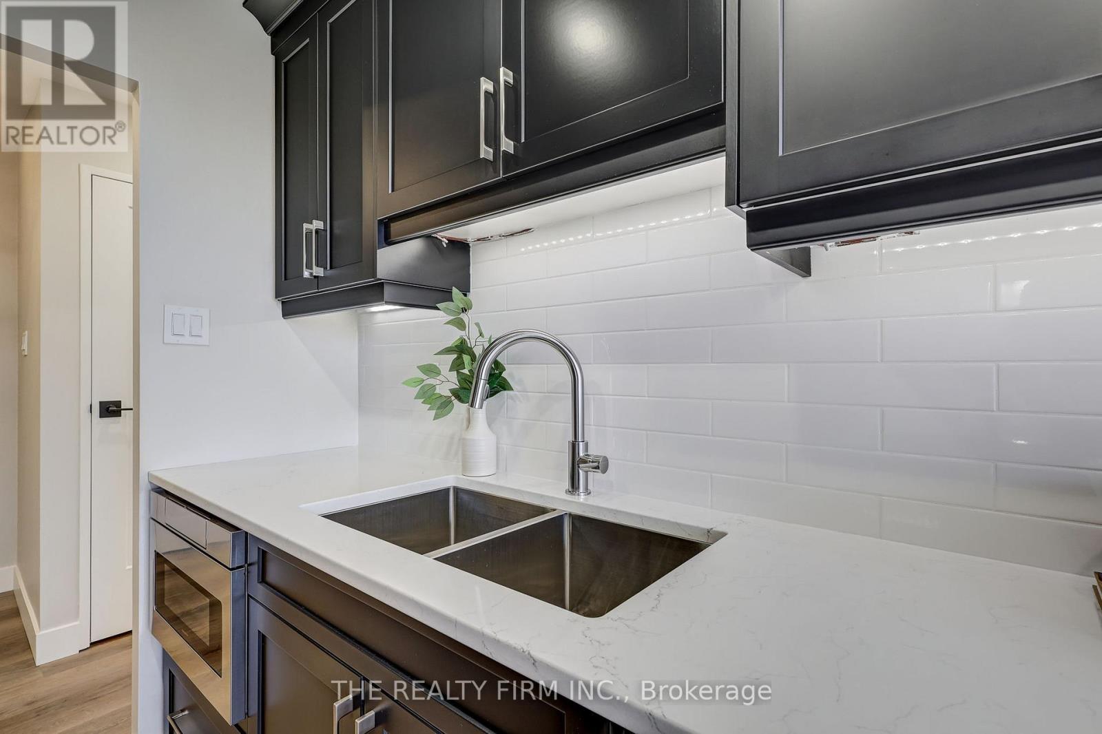 910 - 135 Baseline Road W, London South, Ontario  N6J 4W4 - Photo 19 - X12482996