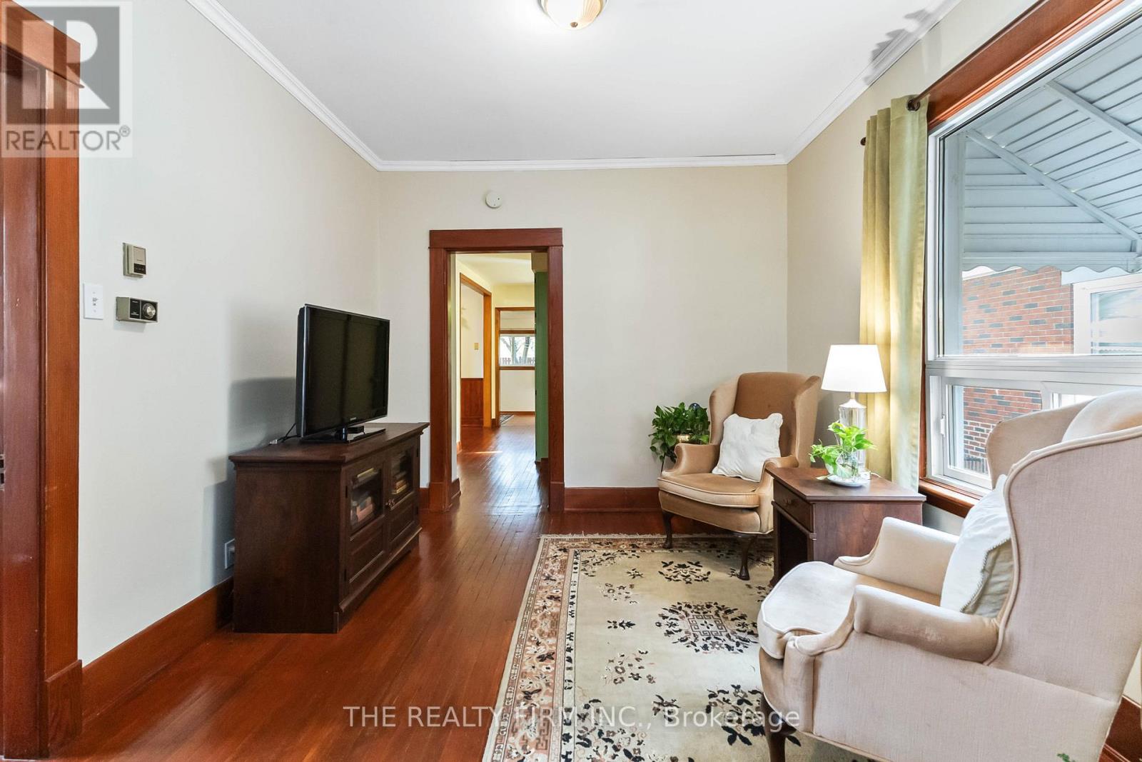 1285 York Street, London East, Ontario  N5W 2V5 - Photo 12 - X12483002