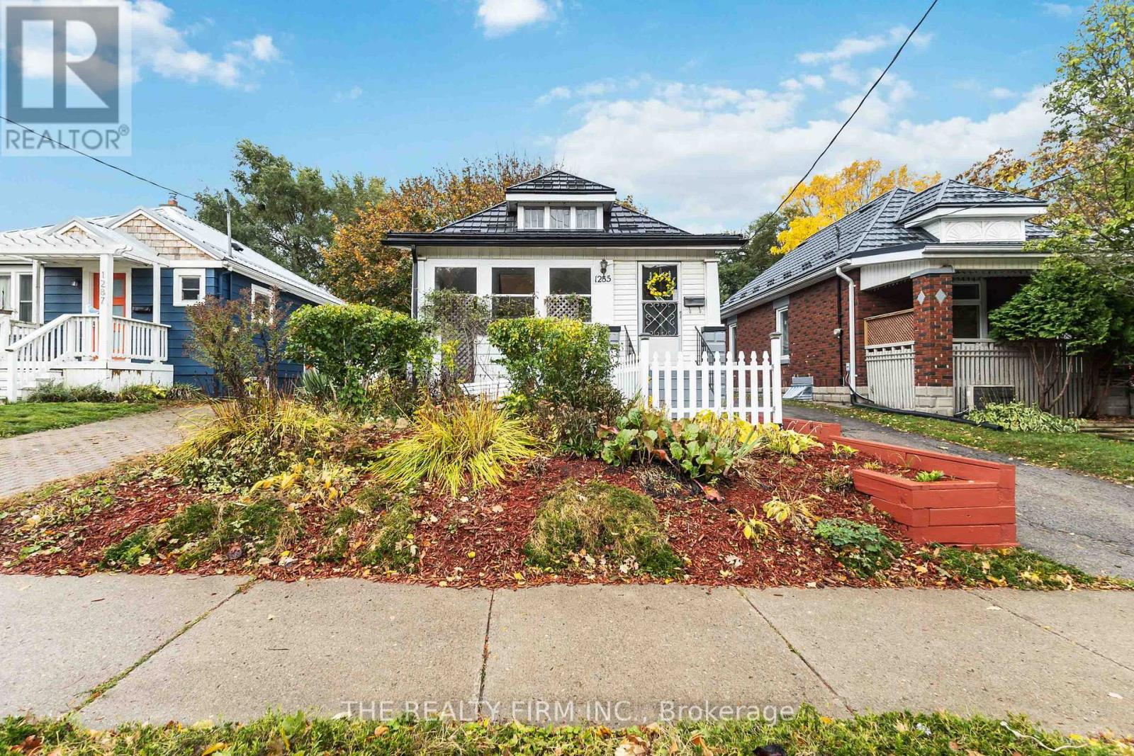 1285 York Street, London East, Ontario  N5W 2V5 - Photo 2 - X12483002