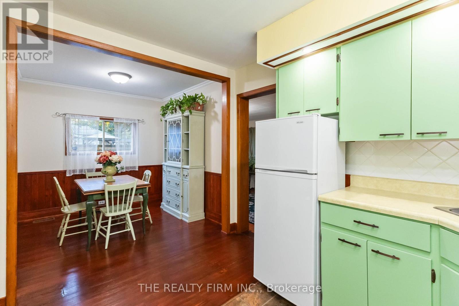 1285 York Street, London East, Ontario  N5W 2V5 - Photo 23 - X12483002