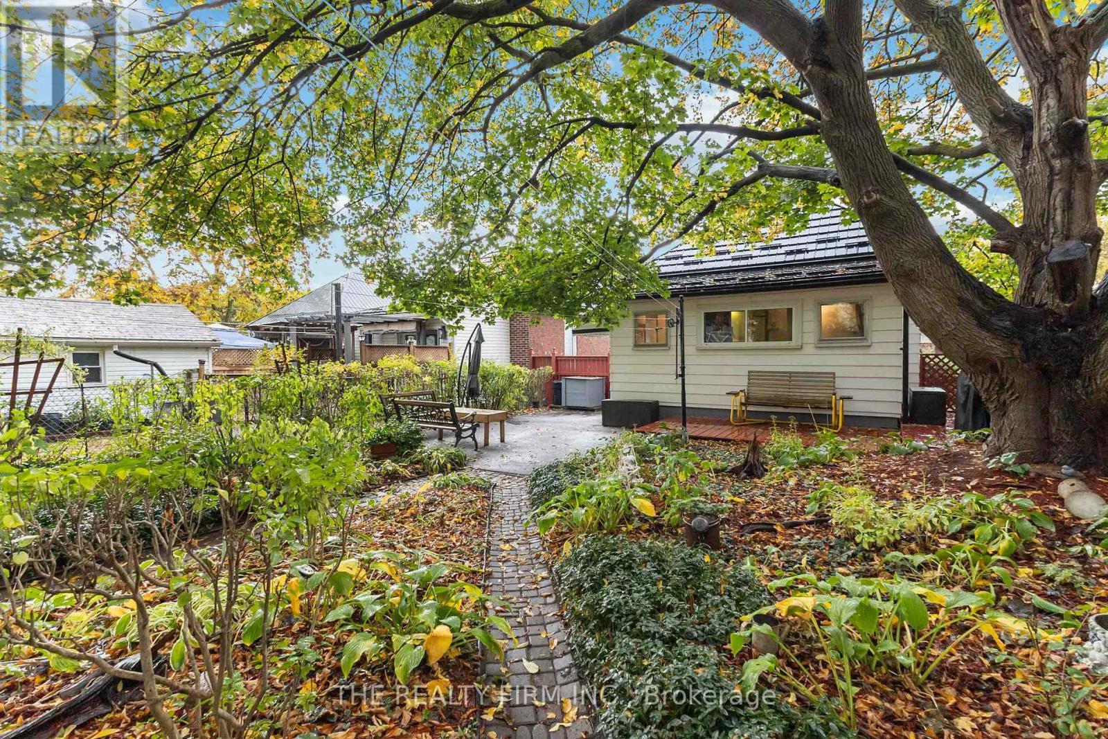 1285 York Street, London East, Ontario  N5W 2V5 - Photo 45 - X12483002