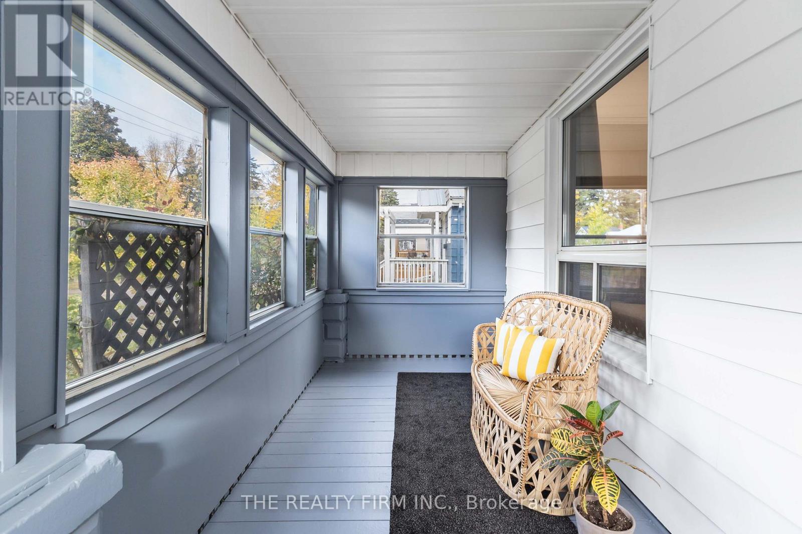 1285 York Street, London East, Ontario  N5W 2V5 - Photo 7 - X12483002