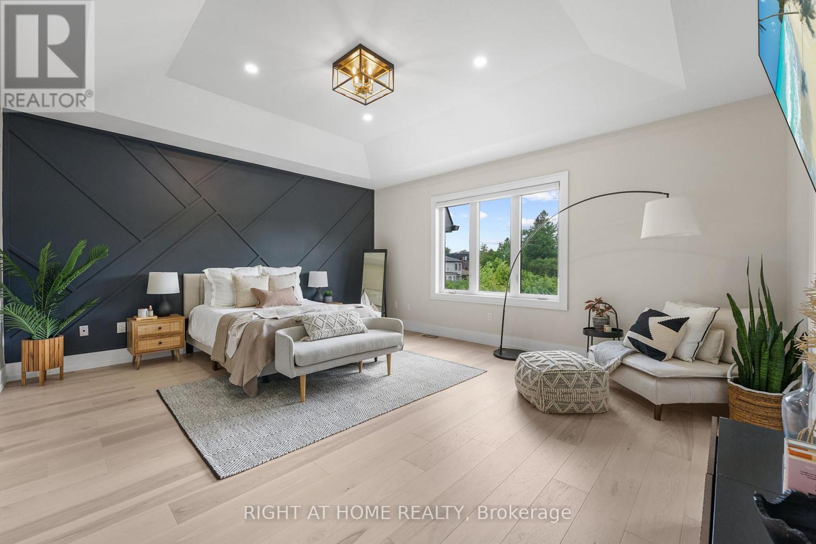 262 Senlac Road, Toronto, Ontario  M2R 1P8 - Photo 8 - C12482985