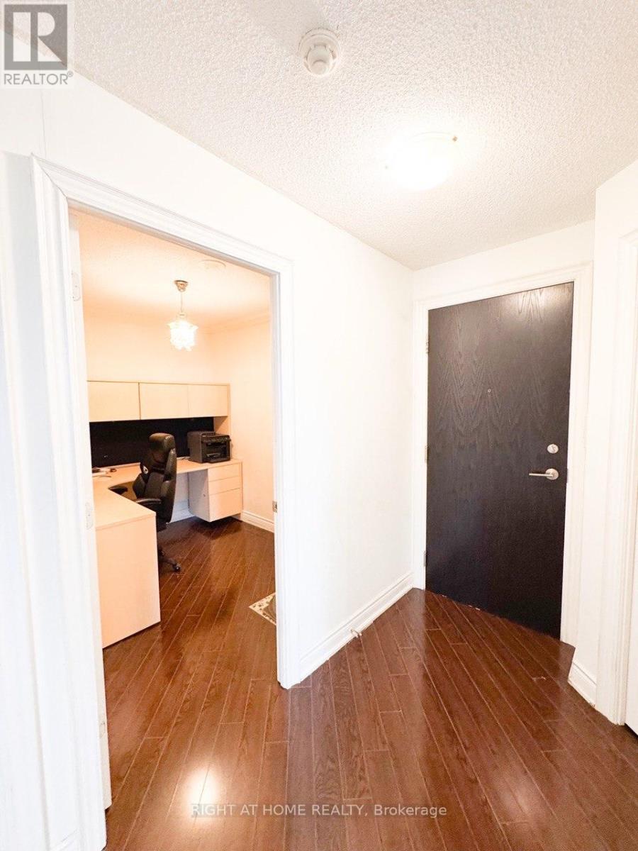 2329 - 500 Doris Avenue, Toronto, Ontario  M2N 0C1 - Photo 15 - C12482988