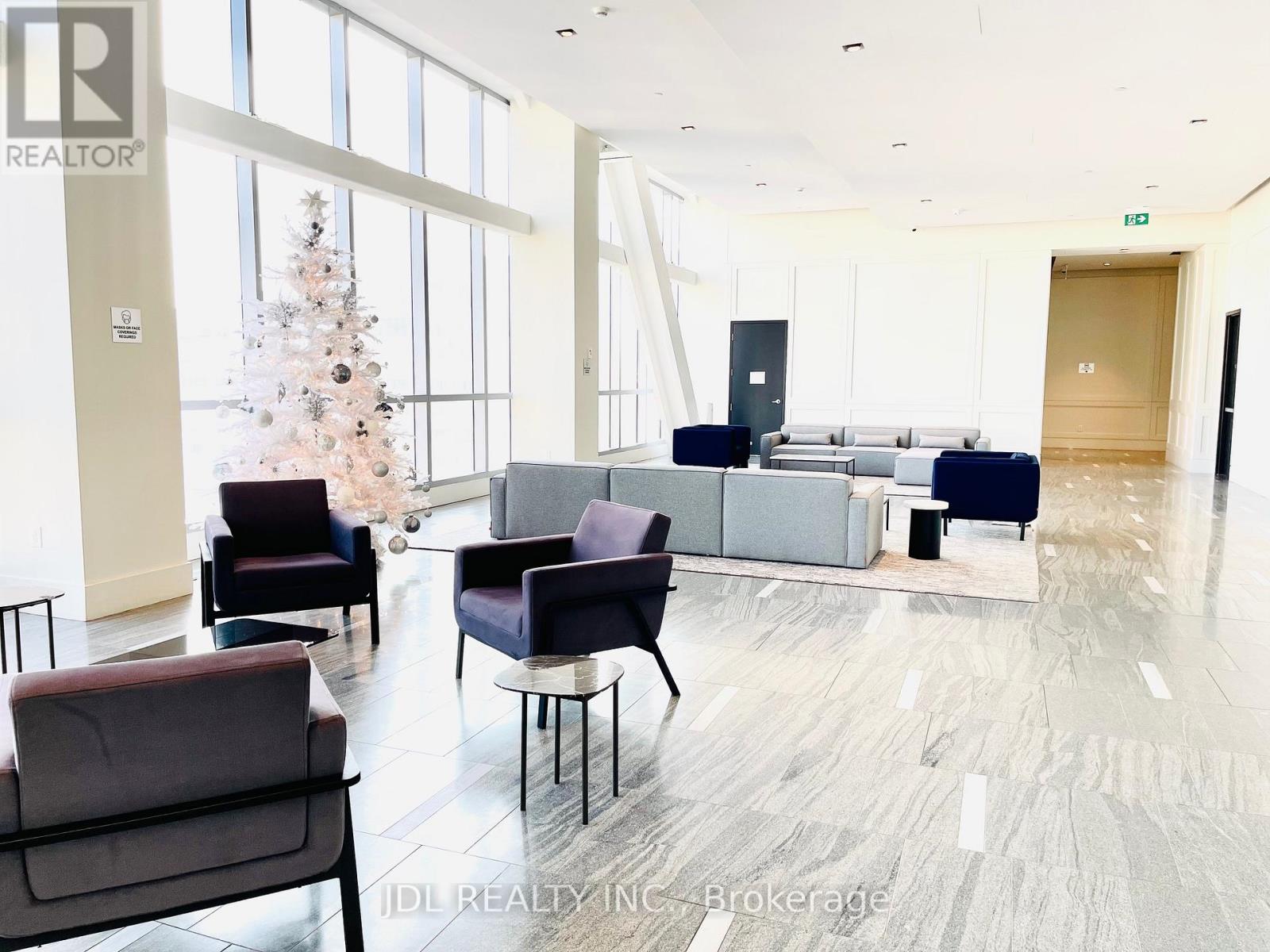 Unknown Address, ,     - Photo 2 - C12482989