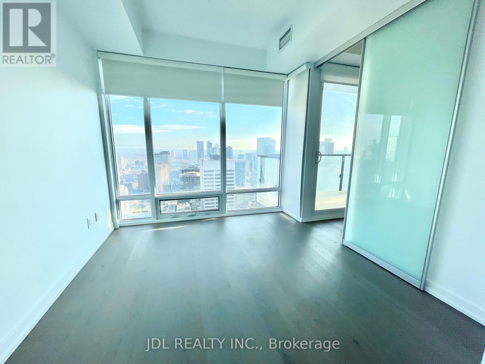 Unknown Address, ,     - Photo 5 - C12482989