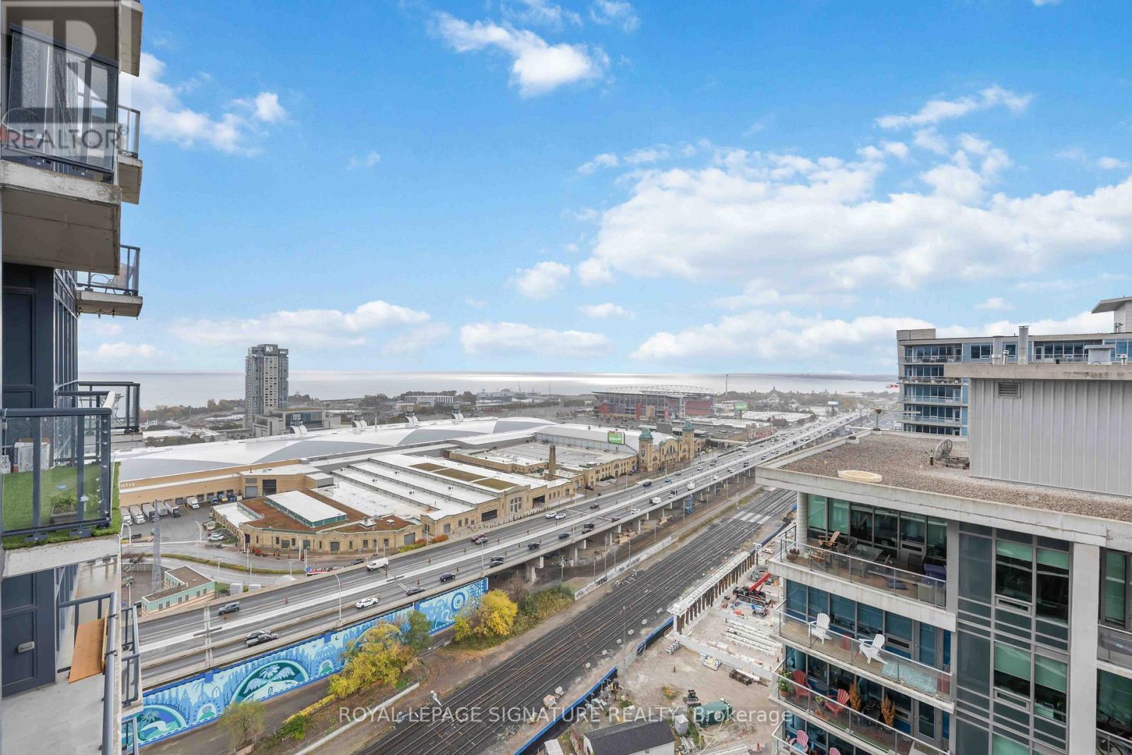 2215 - 51 East Liberty Street, Toronto, Ontario  M6K 3P8 - Photo 18 - C12482993