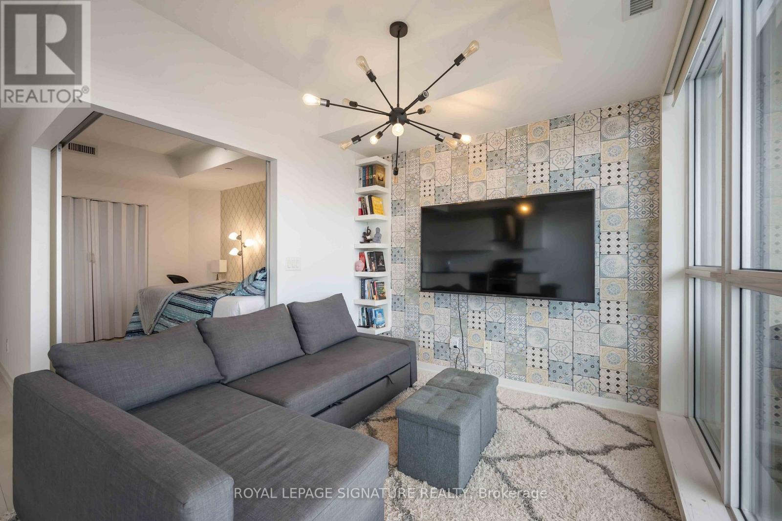 2215 - 51 East Liberty Street, Toronto, Ontario  M6K 3P8 - Photo 3 - C12482993