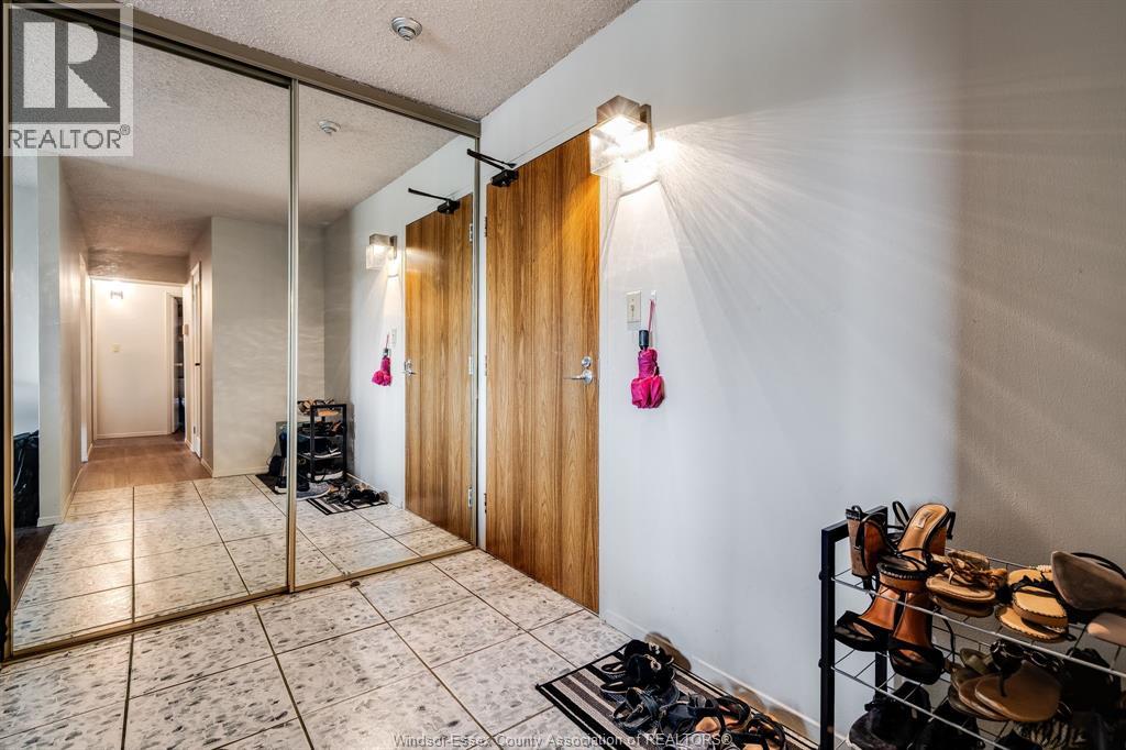 9099 Riverside Drive East Unit# E321, Windsor, Ontario  N8S 4P9 - Photo 3 - 25027059