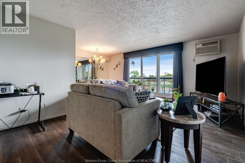 9099 Riverside Drive East Unit# E321, Windsor, Ontario  N8S 4P9 - Photo 5 - 25027059