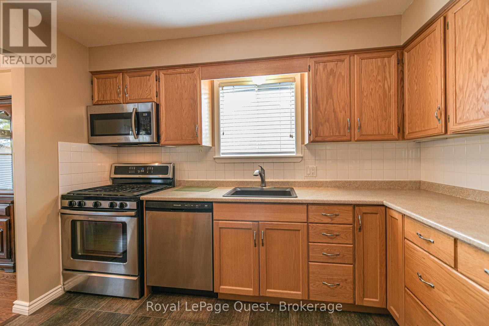 9 Marlisa Drive, Orillia, Ontario  L3V 6Z5 - Photo 13 - S12483006