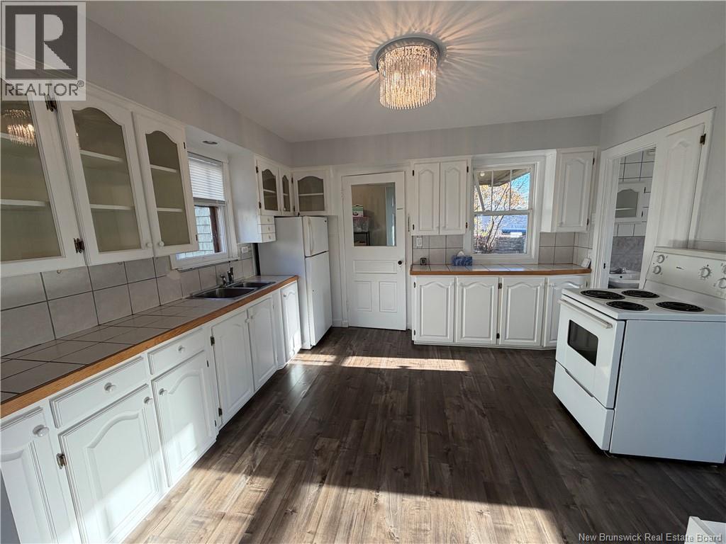378 George Street, Miramichi, New Brunswick  E1V 2S2 - Photo 5 - NB129094