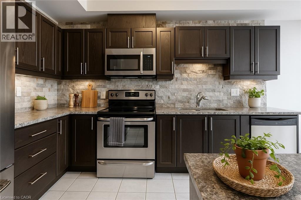 247 Festival Way Unit# 22, Binbrook, Ontario  L0R 1C0 - Photo 19 - 40774429
