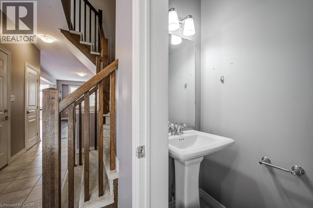 247 Festival Way Unit# 22, Binbrook, Ontario  L0R 1C0 - Photo 23 - 40774429