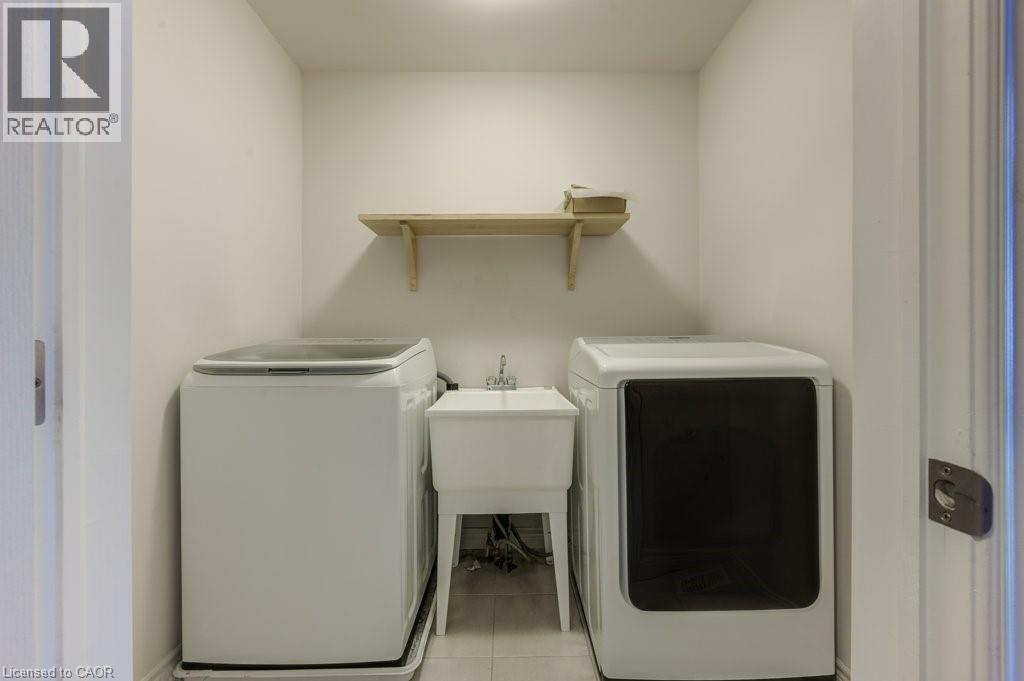247 Festival Way Unit# 22, Binbrook, Ontario  L0R 1C0 - Photo 38 - 40774429
