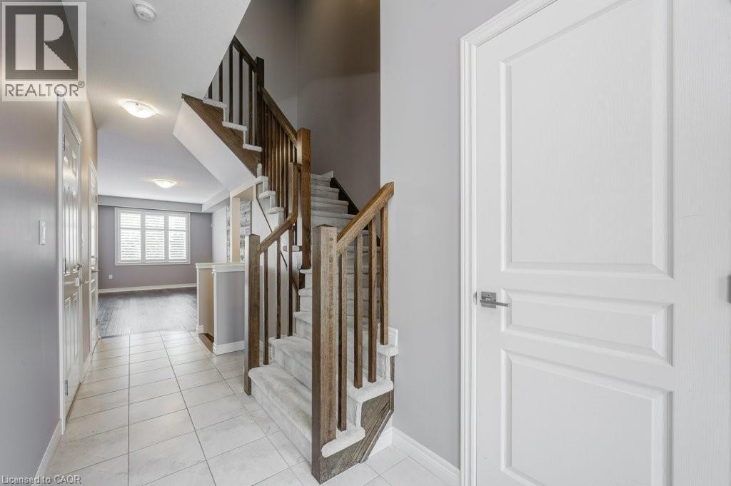 247 Festival Way Unit# 22, Binbrook, Ontario  L0R 1C0 - Photo 4 - 40774429