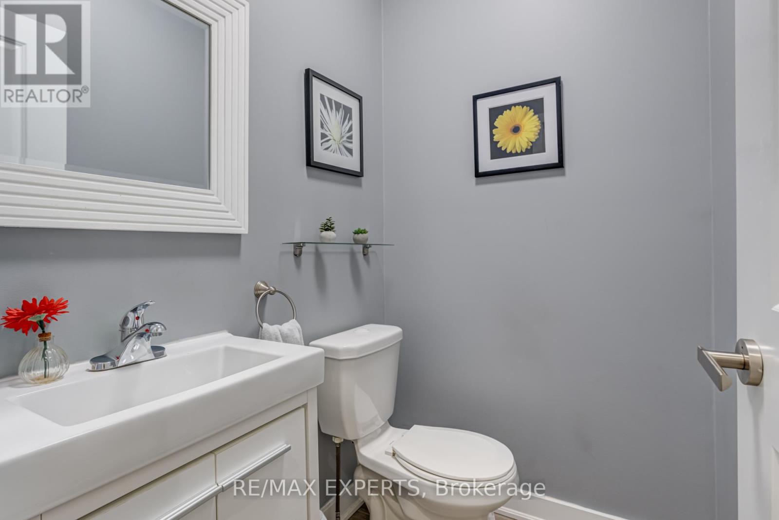 10 Helliwell Crescent, Richmond Hill, Ontario  L4E 5B6 - Photo 14 - N12483005