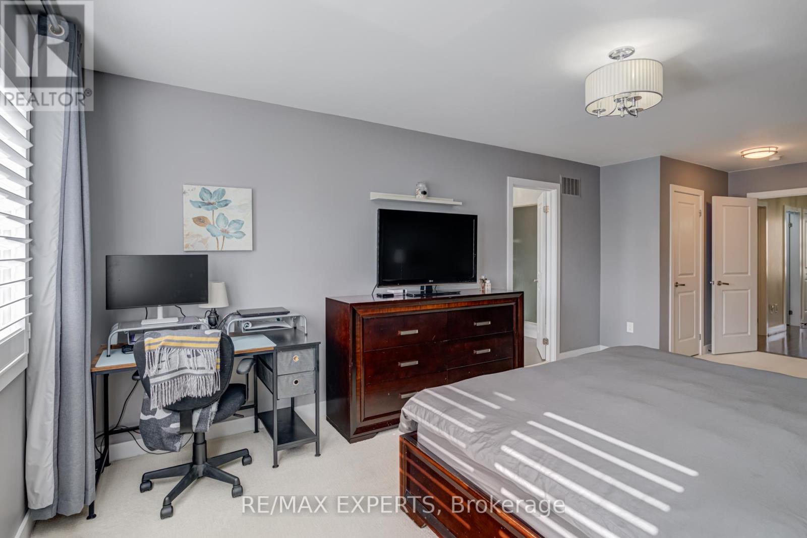 10 Helliwell Crescent, Richmond Hill, Ontario  L4E 5B6 - Photo 18 - N12483005
